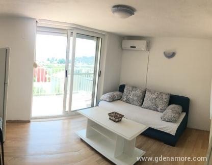 Leilighet Lekic, privat innkvartering i sted Sutomore, Montenegro - IMG-8cdf821cea371c0e47fa5947845a8e2b-V